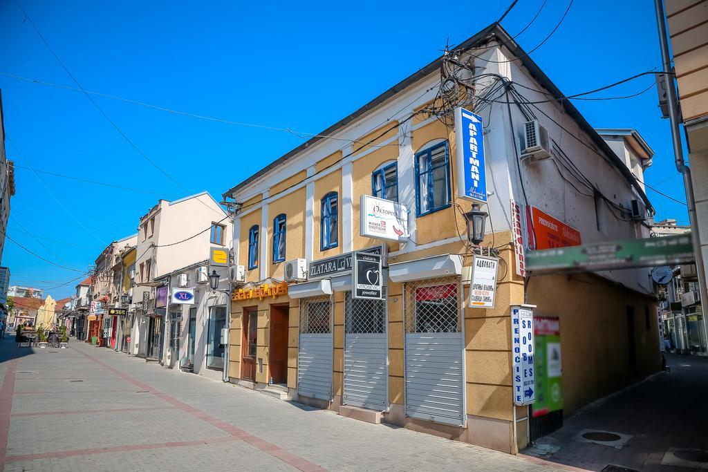 Apartmani Aleksandra U Centru Grada Kragujevac Dış mekan fotoğraf