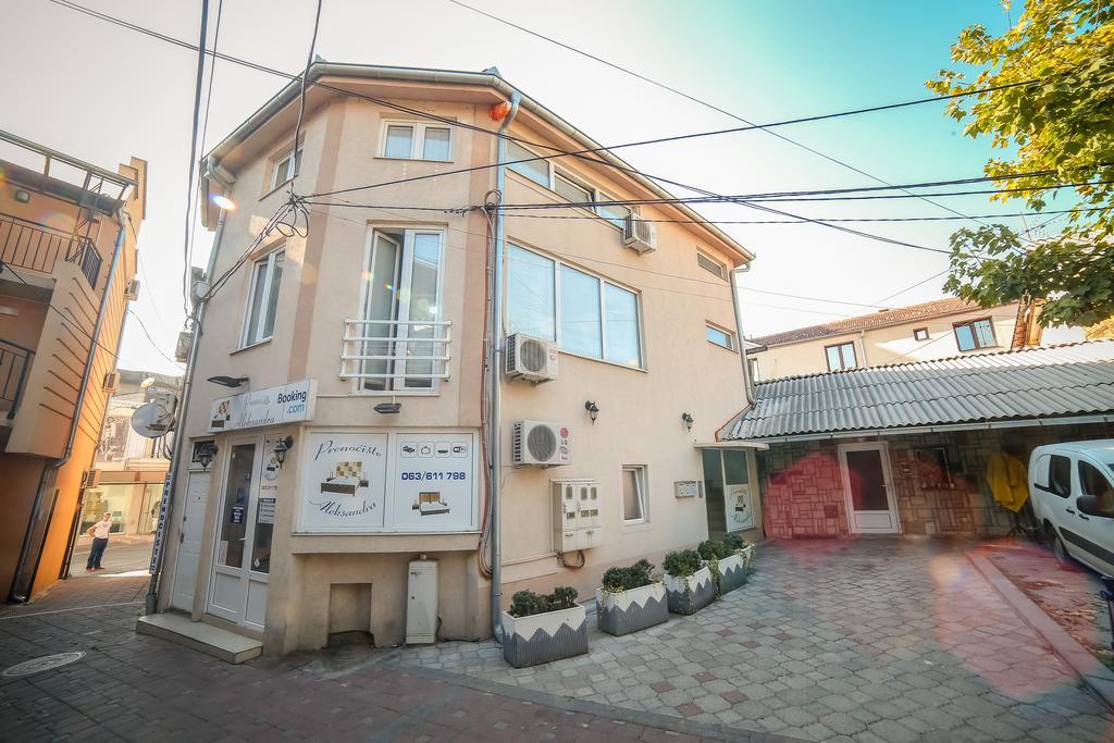 Apartmani Aleksandra U Centru Grada Kragujevac Dış mekan fotoğraf