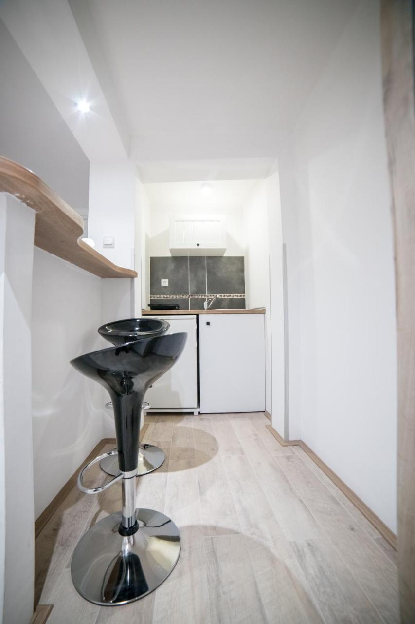 Apartmani Aleksandra U Centru Grada Kragujevac Dış mekan fotoğraf